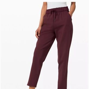 Lululemon Keep Moving Luxtreme Trouser Pant 7/8 High Rise - Size 12